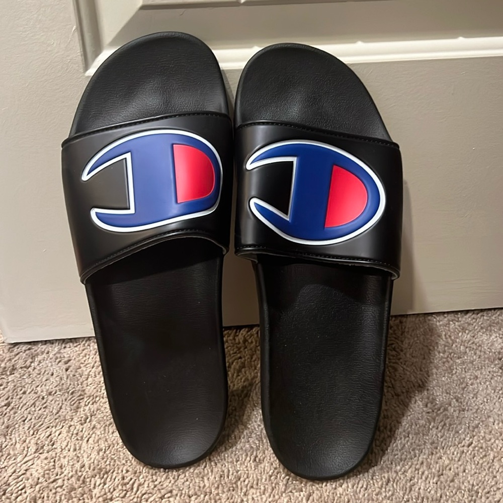 Champion Men’s Black Slides